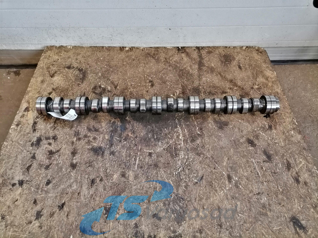 Scania Camshaft 1748794 - גל זיזים עבור משאית: תמונה 1 Scania Camshaft 1748794 - גל זיזים עבור משאית: תמונה 1
