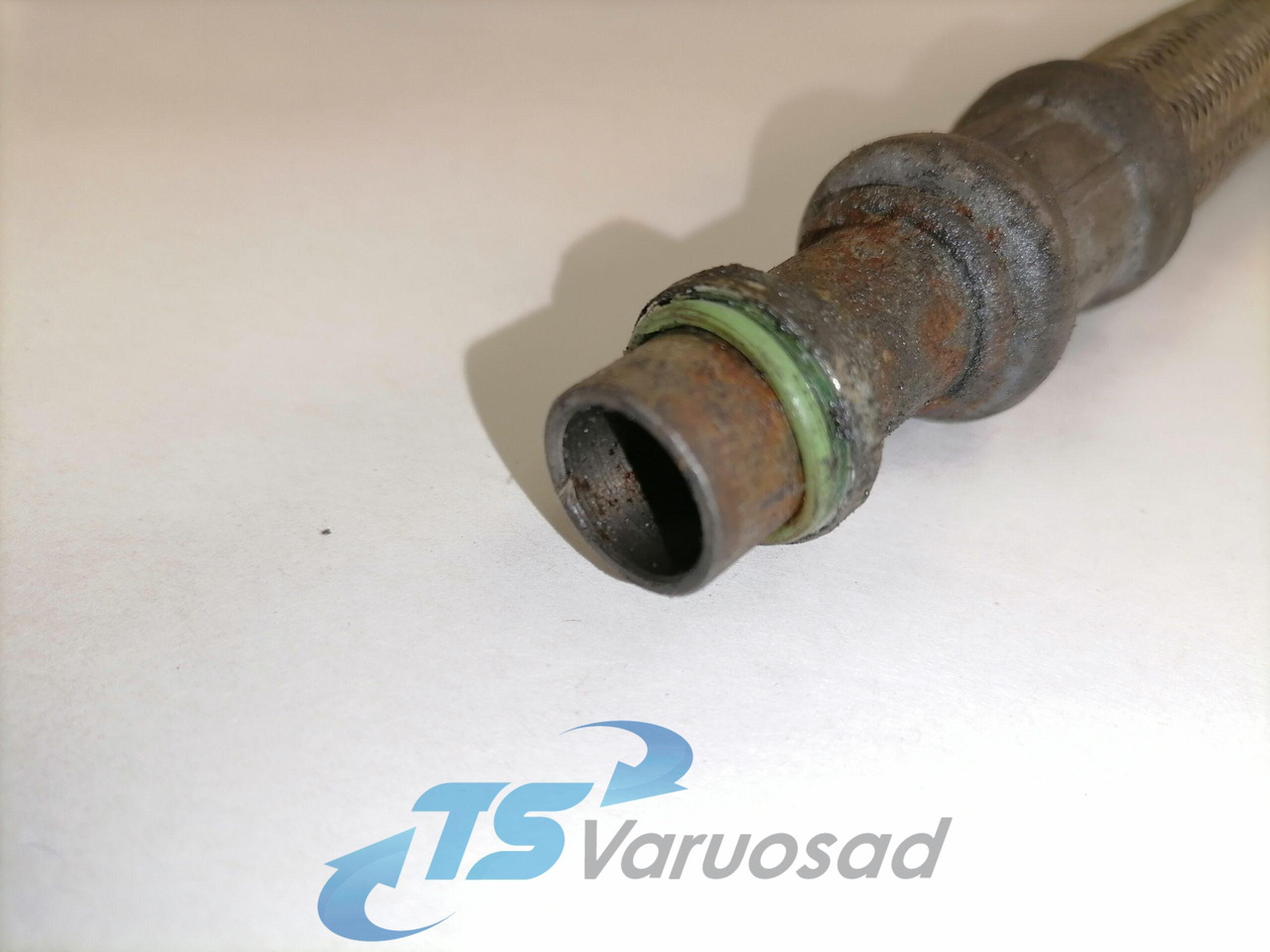 Scania Compressor air pipe 1801078 - מדחס בלם אוויר עבור משאית: תמונה 3 Scania Compressor air pipe 1801078 - מדחס בלם אוויר עבור משאית: תמונה 3