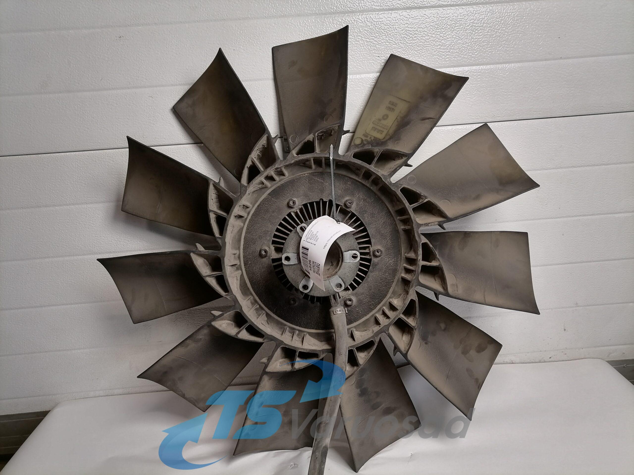 Scania Cooling fan 1763618 - מאוורר עבור משאית: תמונה 2 Scania Cooling fan 1763618 - מאוורר עבור משאית: תמונה 2