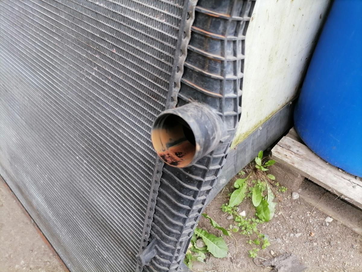 Scania Cooling radiator 1781365 - רדיאטור עבור משאית: תמונה 5 Scania Cooling radiator 1781365 - רדיאטור עבור משאית: תמונה 5