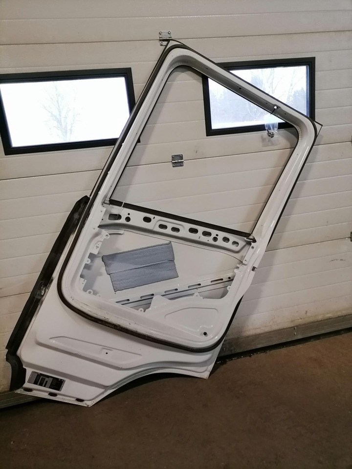 Scania Door 2653997 - דלת וחלקים עבור משאית: תמונה 5 Scania Door 2653997 - דלת וחלקים עבור משאית: תמונה 5