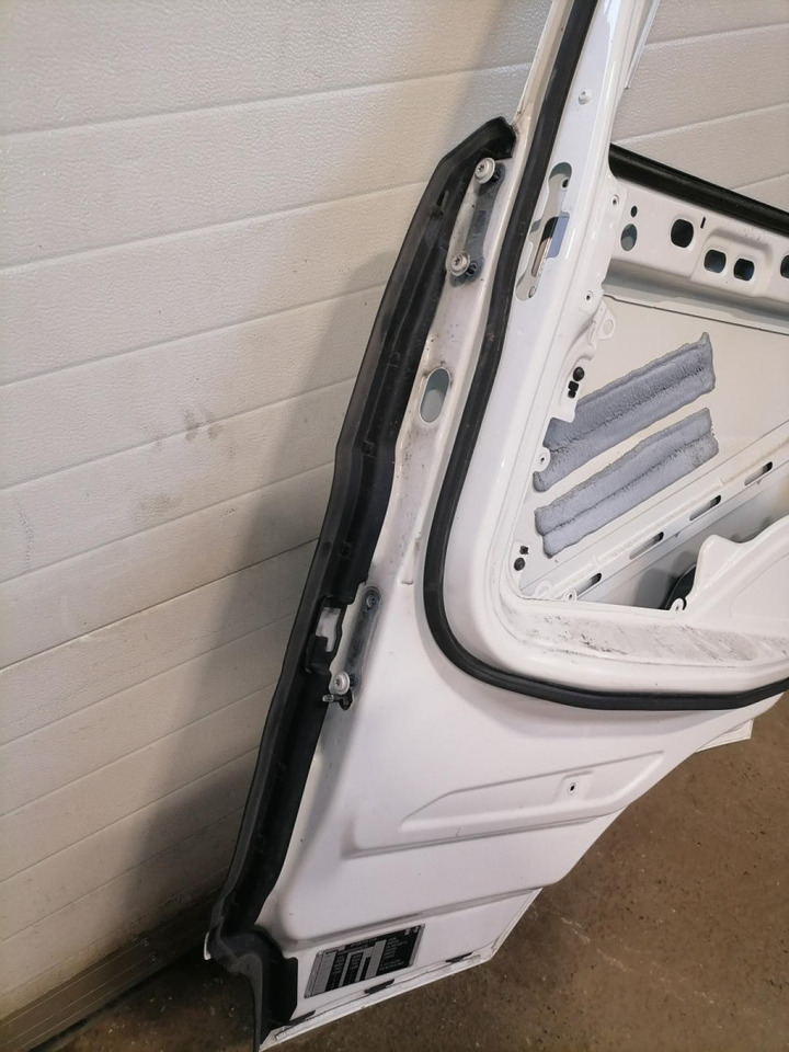 Scania Door 2653997 - דלת וחלקים עבור משאית: תמונה 4 Scania Door 2653997 - דלת וחלקים עבור משאית: תמונה 4