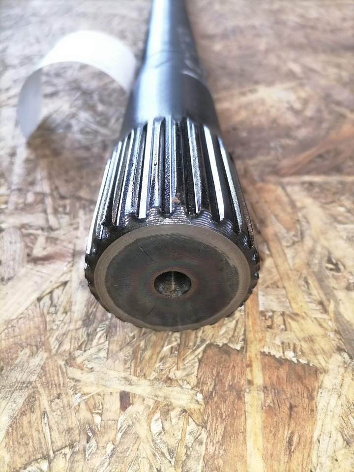 Scania Drive shaft 1368178 - גל הנעה עבור משאית: תמונה 3 Scania Drive shaft 1368178 - גל הנעה עבור משאית: תמונה 3