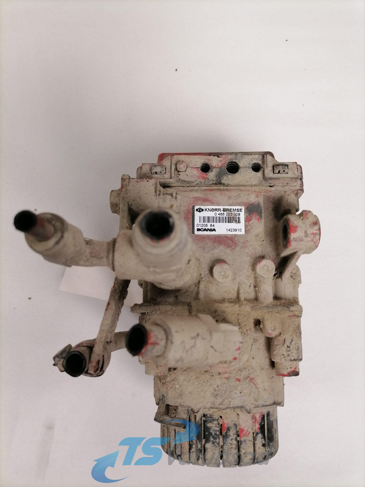 Scania EBS brake valve 1423910 - שסתום בלמים עבור משאית: תמונה 1 Scania EBS brake valve 1423910 - שסתום בלמים עבור משאית: תמונה 1
