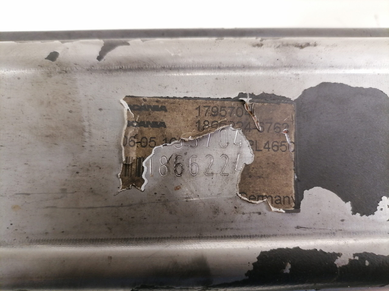 Scania EGR cooler 1795704 - מקרר EGR עבור משאית: תמונה 5 Scania EGR cooler 1795704 - מקרר EGR עבור משאית: תמונה 5