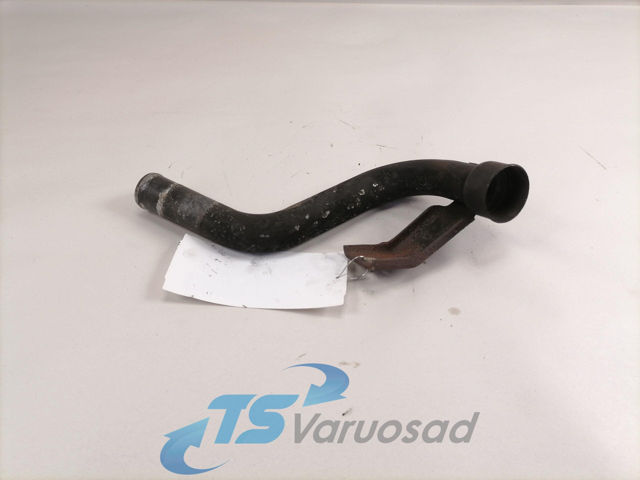 Scania EGR cooler pipe 1789710 - מקרר EGR עבור משאית: תמונה 1 Scania EGR cooler pipe 1789710 - מקרר EGR עבור משאית: תמונה 1