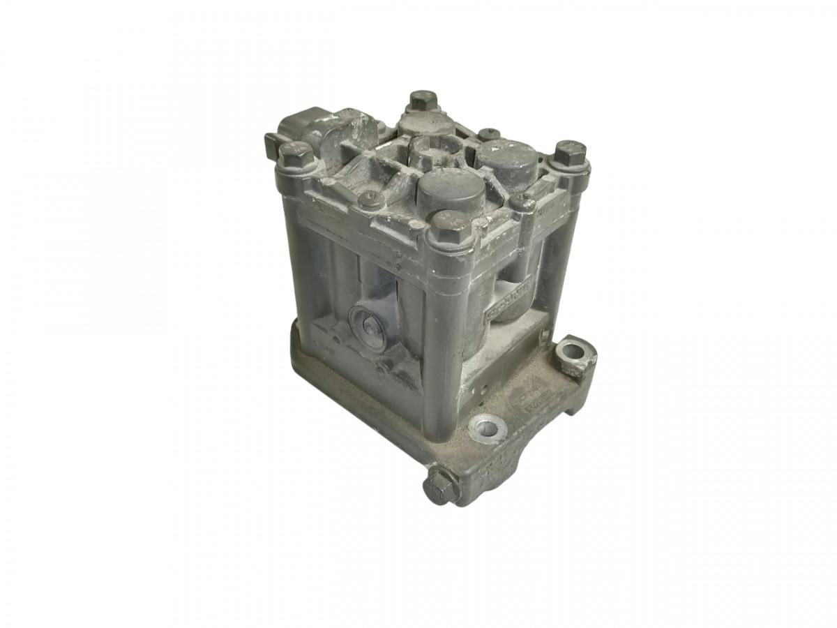 Scania EGR valve 2021085 - מערכת פליטה עבור משאית: תמונה 1 Scania EGR valve 2021085 - מערכת פליטה עבור משאית: תמונה 1