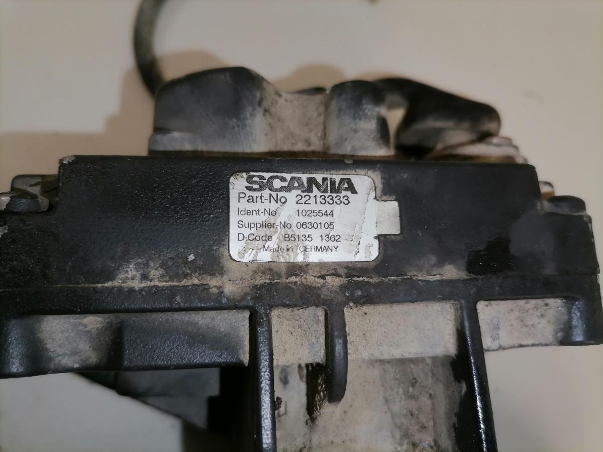 Scania Electric throttle 2213333 - יריעת כניסה עבור משאית: תמונה 4 Scania Electric throttle 2213333 - יריעת כניסה עבור משאית: תמונה 4