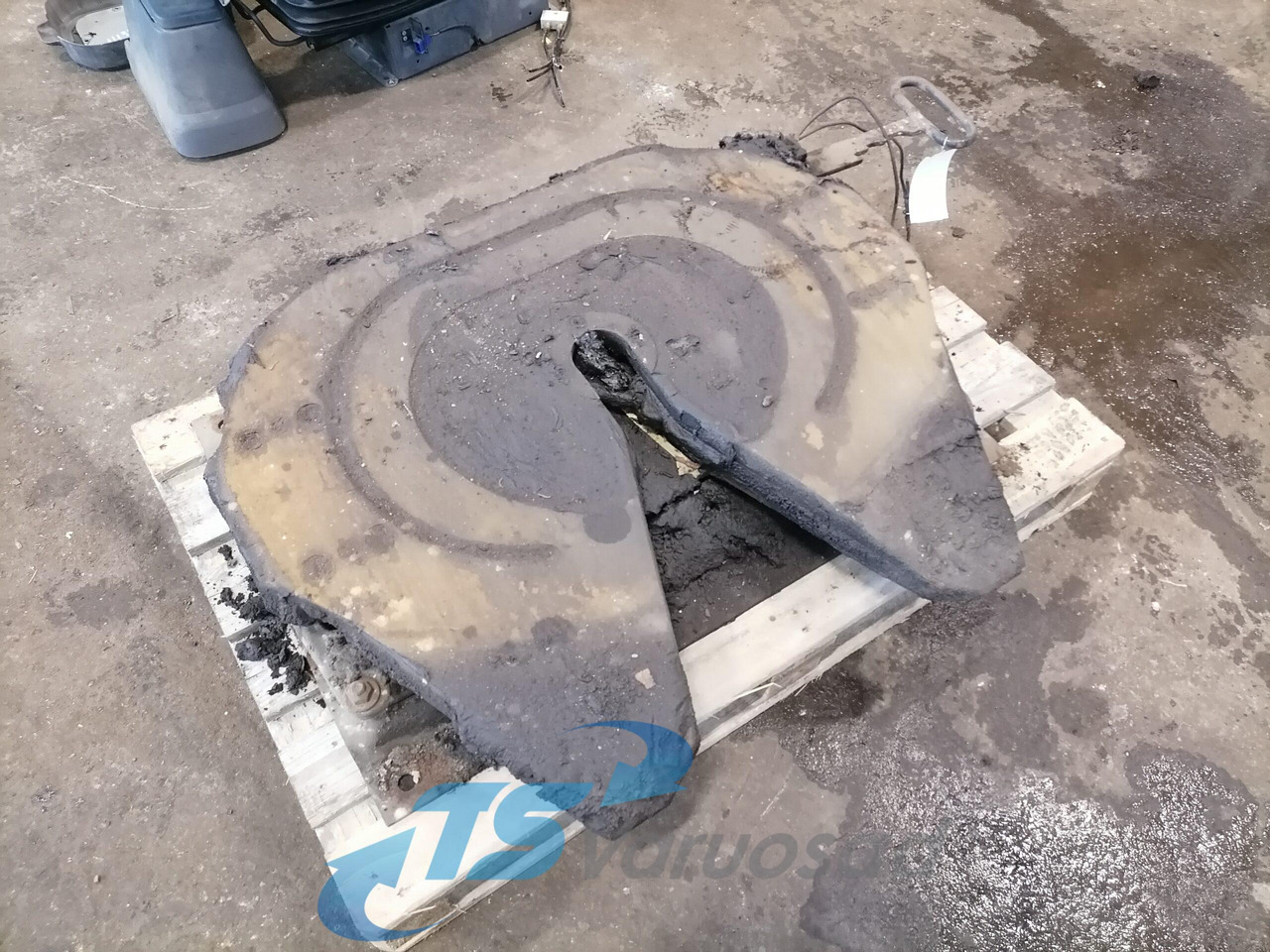 Scania Fifht wheel 1353631 - מצמד גלגל חמישי עבור משאית: תמונה 1 Scania Fifht wheel 1353631 - מצמד גלגל חמישי עבור משאית: תמונה 1