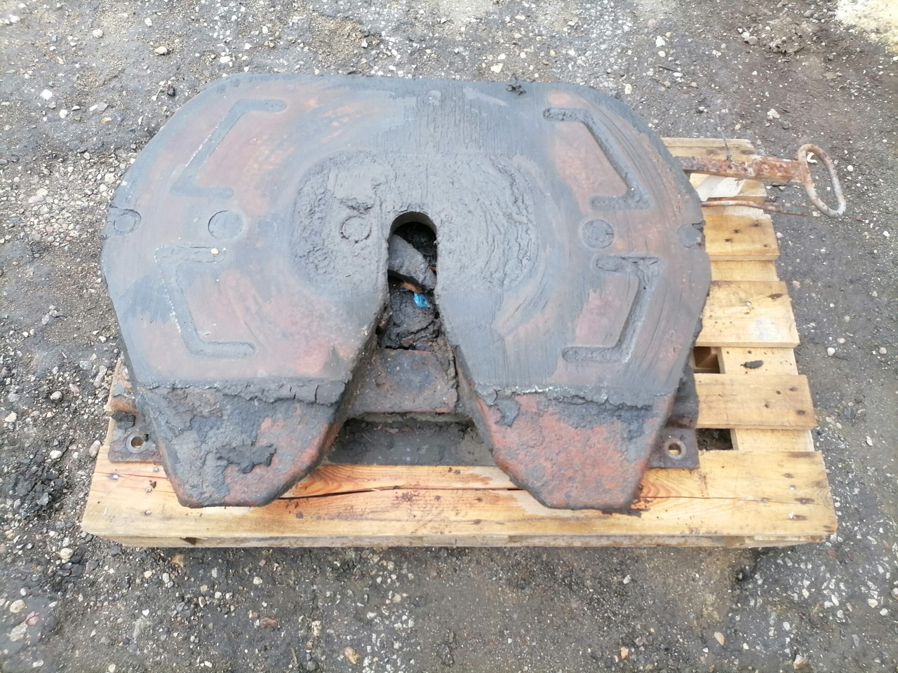 Scania Fifht wheel 1433906 - מצמד גלגל חמישי עבור משאית: תמונה 1 Scania Fifht wheel 1433906 - מצמד גלגל חמישי עבור משאית: תמונה 1