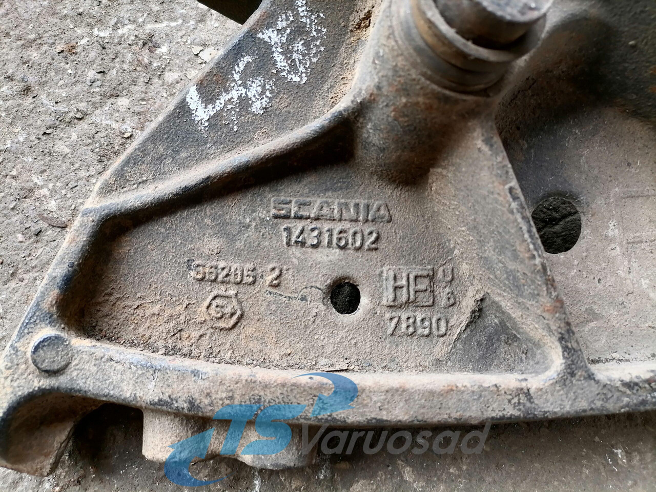 Scania Front bumper carrier 1431602 - פגוש עבור משאית: תמונה 2 Scania Front bumper carrier 1431602 - פגוש עבור משאית: תמונה 2