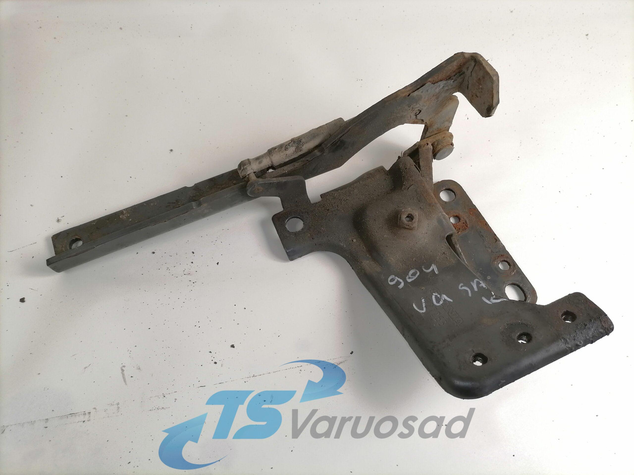 Scania Grille panel hinge 1727263 - גריל עבור משאית: תמונה 1 Scania Grille panel hinge 1727263 - גריל עבור משאית: תמונה 1
