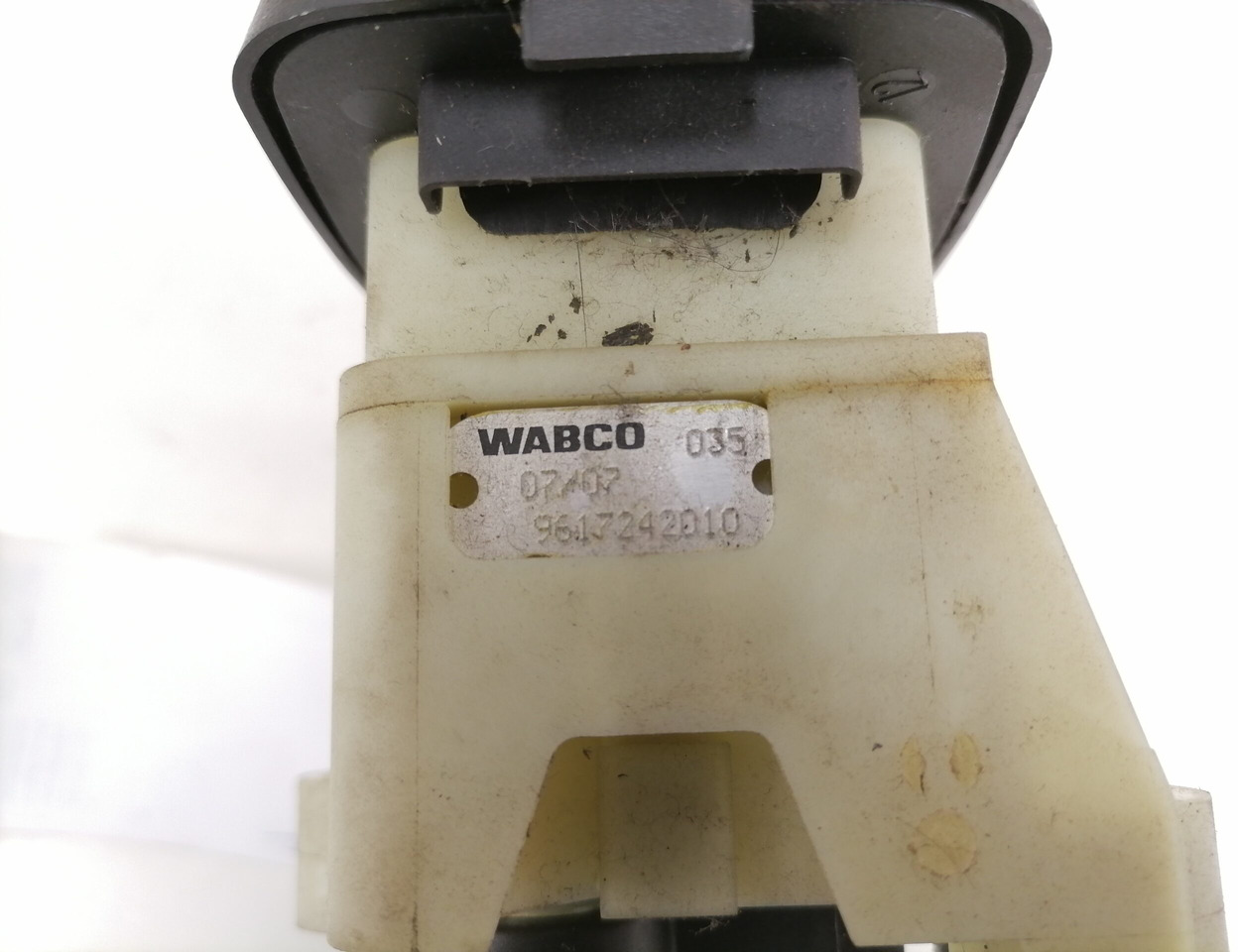 Scania Handbrake control lever 1774969 - חלק אוניברסלי עבור משאית: תמונה 5 Scania Handbrake control lever 1774969 - חלק אוניברסלי עבור משאית: תמונה 5