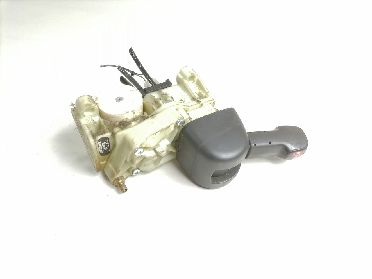 Scania Handbrake control lever 1774972 - חלק אוניברסלי עבור משאית: תמונה 1 Scania Handbrake control lever 1774972 - חלק אוניברסלי עבור משאית: תמונה 1