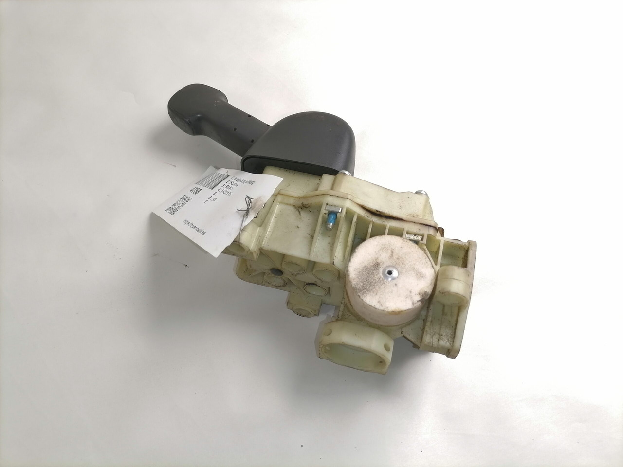 Scania Handbrake control lever 1882115 - חלק אוניברסלי עבור משאית: תמונה 2 Scania Handbrake control lever 1882115 - חלק אוניברסלי עבור משאית: תמונה 2