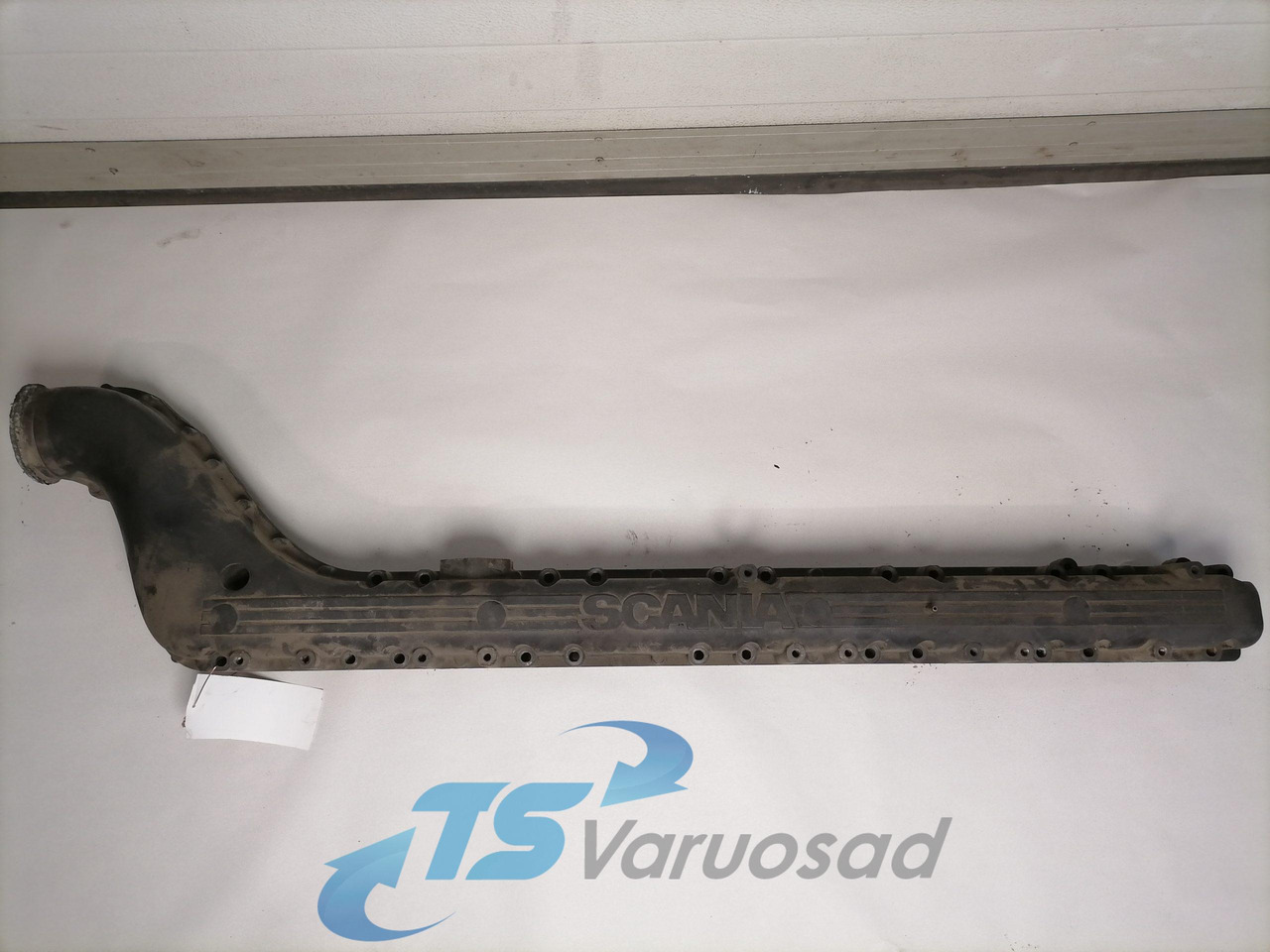 Scania Intake mainfold 1493717 - יריעת כניסה עבור משאית: תמונה 1 Scania Intake mainfold 1493717 - יריעת כניסה עבור משאית: תמונה 1