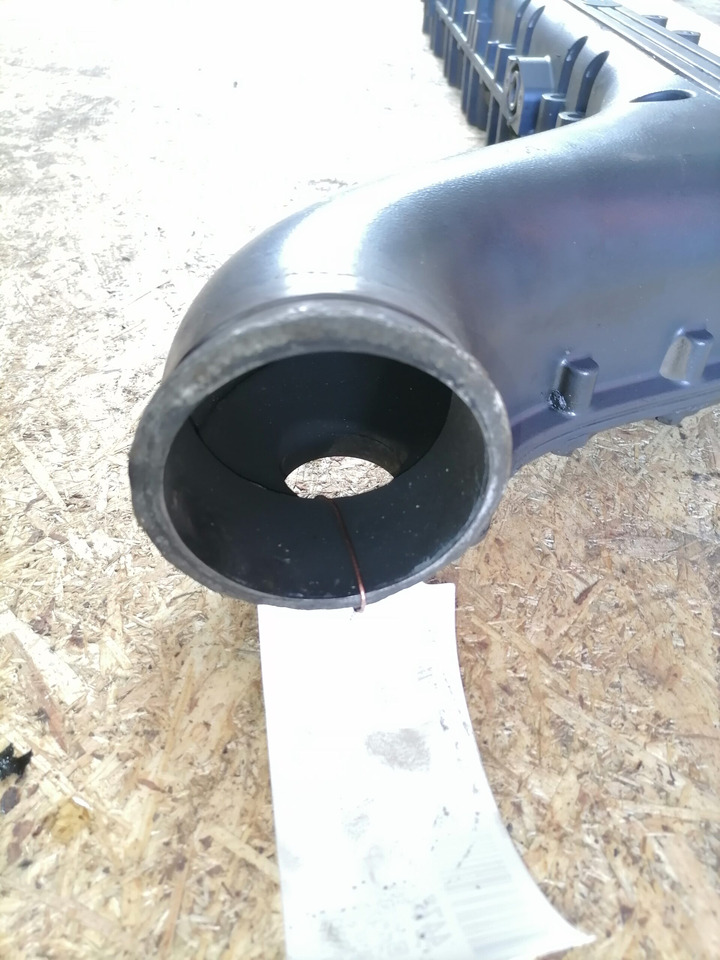 Scania Intake mainfold 1493717 - יריעת כניסה עבור משאית: תמונה 5 Scania Intake mainfold 1493717 - יריעת כניסה עבור משאית: תמונה 5