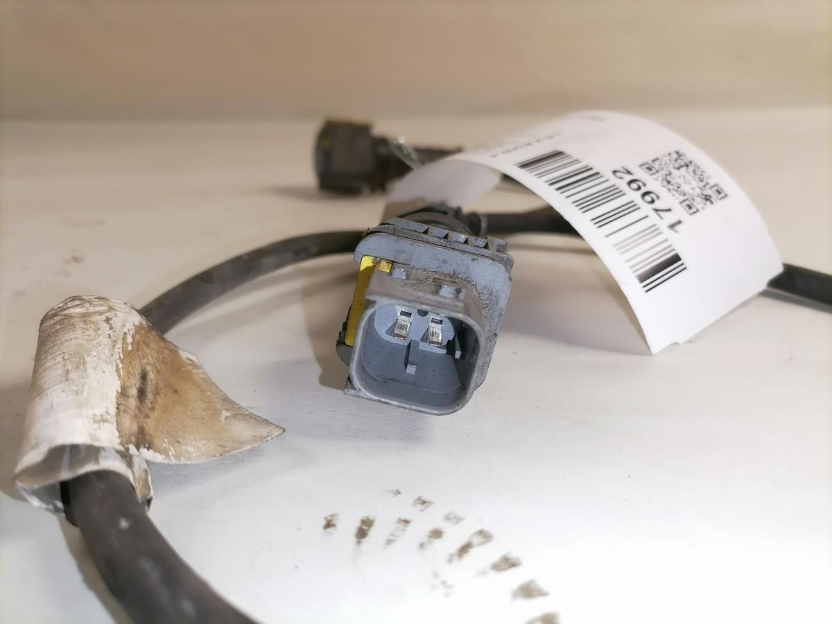 Scania Juhtmestik, AdBlue 2183132 - מערכת דלק עבור משאית: תמונה 3 Scania Juhtmestik, AdBlue 2183132 - מערכת דלק עבור משאית: תמונה 3