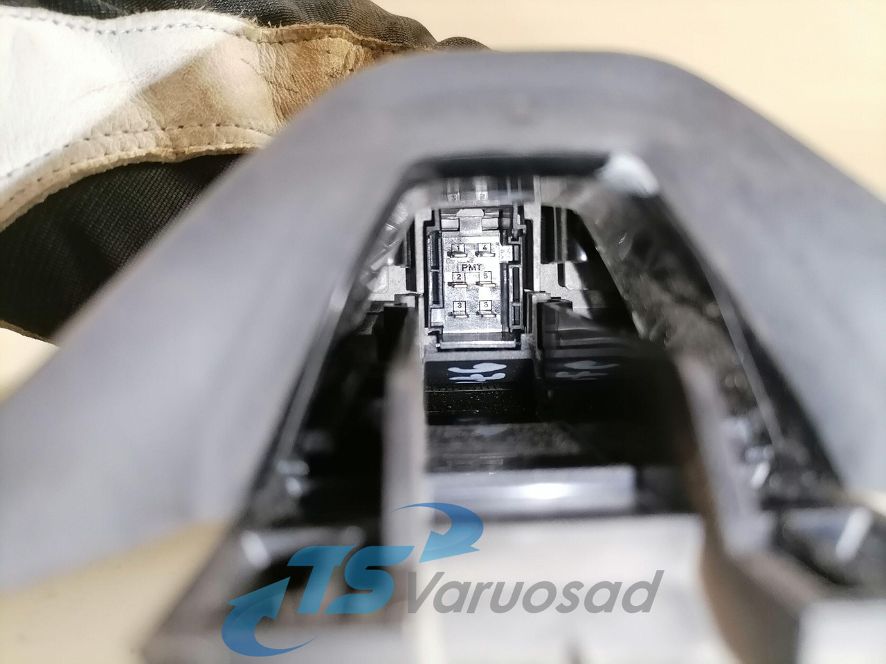 Scania Juhtplokk, FLC 1949369 - ECU עבור משאית: תמונה 4 Scania Juhtplokk, FLC 1949369 - ECU עבור משאית: תמונה 4
