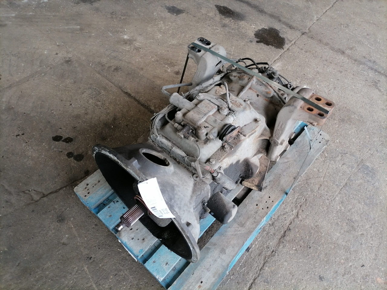 Scania Käigukast GR801 GR801 - תיבת הילוכים וחלקים עבור משאית: תמונה 1 Scania Käigukast GR801 GR801 - תיבת הילוכים וחלקים עבור משאית: תמונה 1