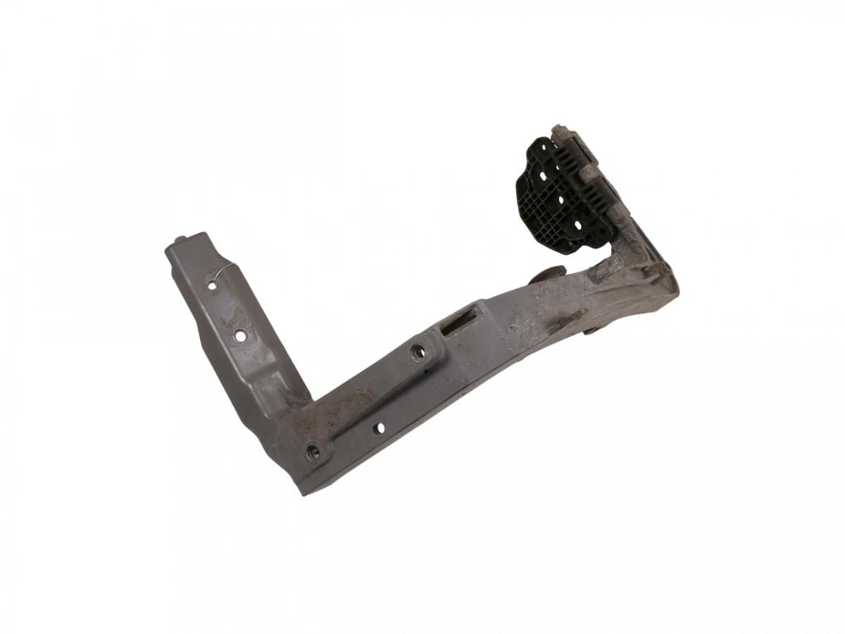 Scania Light bracket 2479061 - אורות/ תאורה עבור משאית: תמונה 1 Scania Light bracket 2479061 - אורות/ תאורה עבור משאית: תמונה 1