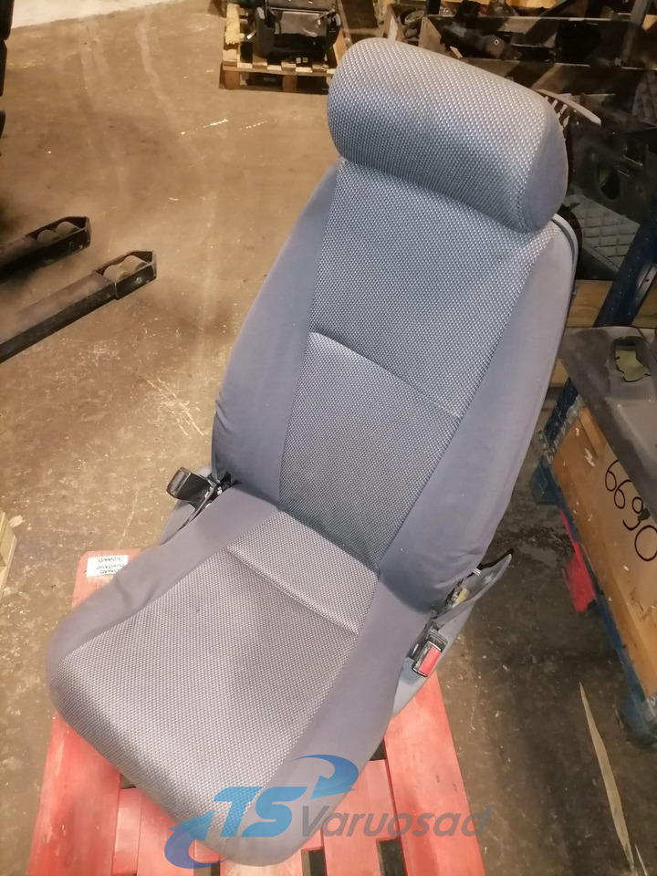Scania Passenger seat 1797511 - מושב עבור משאית: תמונה 1 Scania Passenger seat 1797511 - מושב עבור משאית: תמונה 1