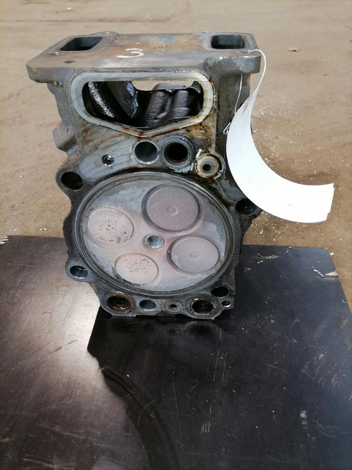 Scania Plokikaas, OC09/13 2608566 - ראש צילינדר עבור משאית: תמונה 2 Scania Plokikaas, OC09/13 2608566 - ראש צילינדר עבור משאית: תמונה 2