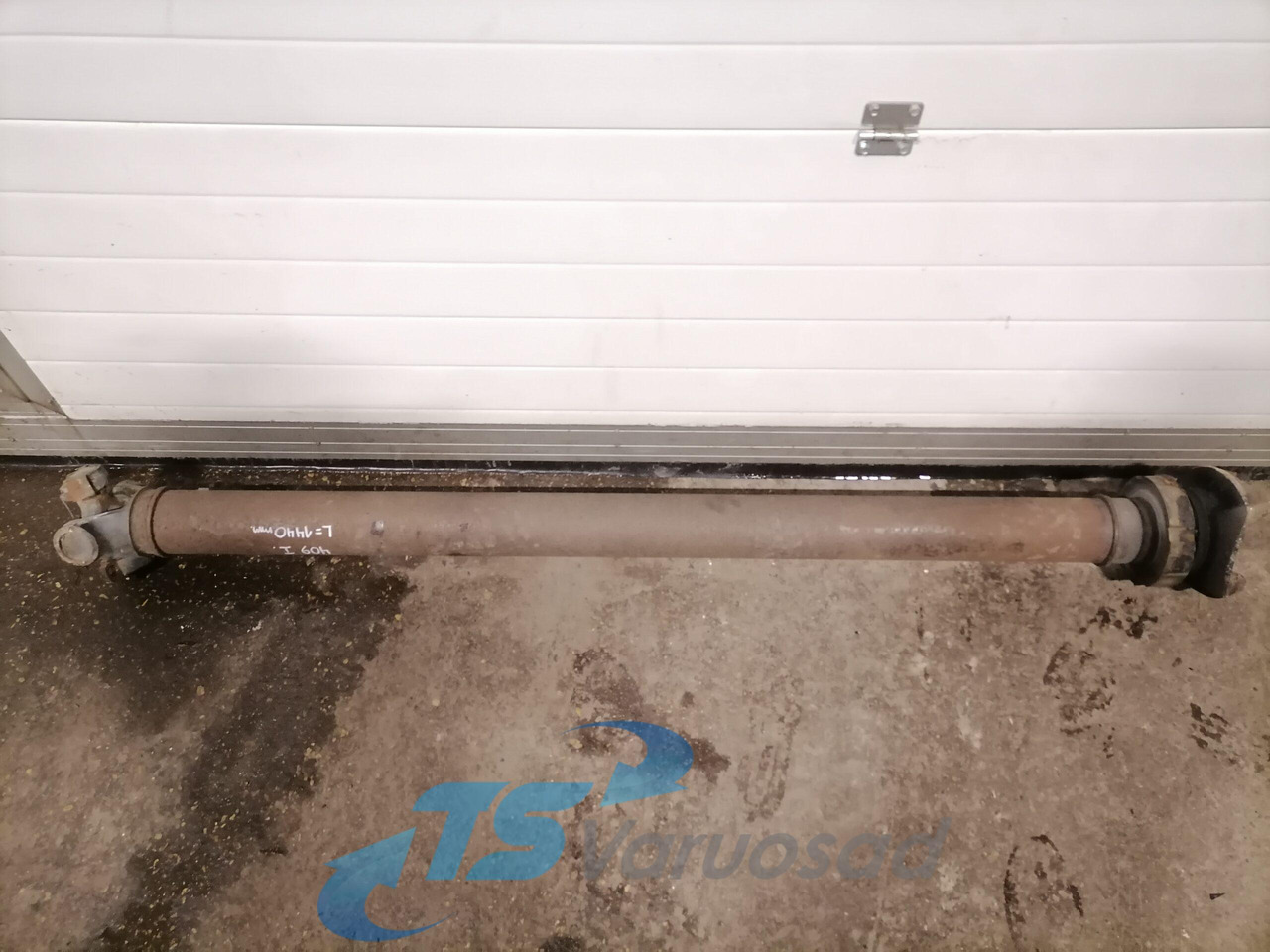 Scania Propeller shaft 1759014 - גל מדחף עבור משאית: תמונה 1 Scania Propeller shaft 1759014 - גל מדחף עבור משאית: תמונה 1