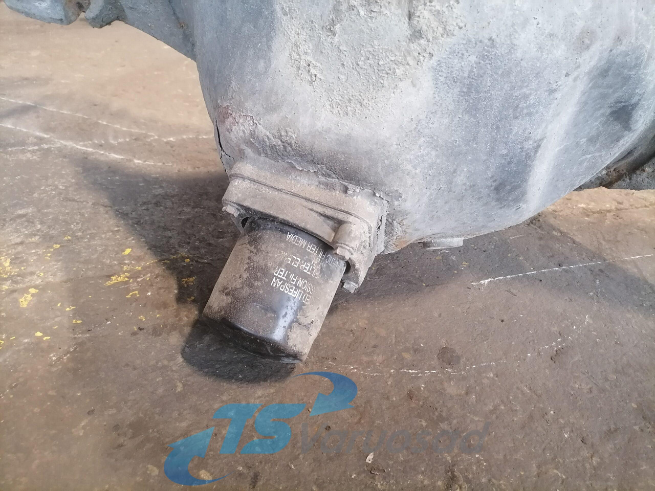 Scania Rear axel housing 1733934 - סרן וחלקים עבור משאית: תמונה 4 Scania Rear axel housing 1733934 - סרן וחלקים עבור משאית: תמונה 4