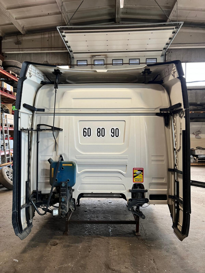 Scania Scania kabiin CR20N CR20N - תא ופנים הרכב עבור משאית: תמונה 3 Scania Scania kabiin CR20N CR20N - תא ופנים הרכב עבור משאית: תמונה 3