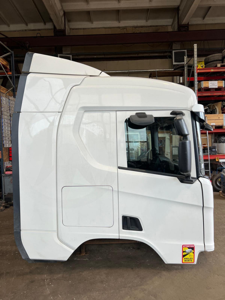 Scania Scania kabiin CR20N CR20N - תא ופנים הרכב עבור משאית: תמונה 4 Scania Scania kabiin CR20N CR20N - תא ופנים הרכב עבור משאית: תמונה 4