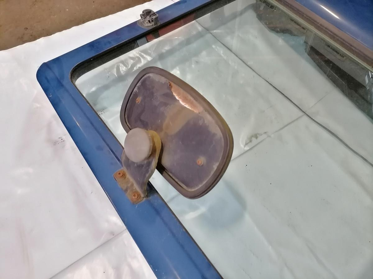 Scania Scania uks, parem 1384420 - דלת וחלקים עבור משאית: תמונה 4 Scania Scania uks, parem 1384420 - דלת וחלקים עבור משאית: תמונה 4