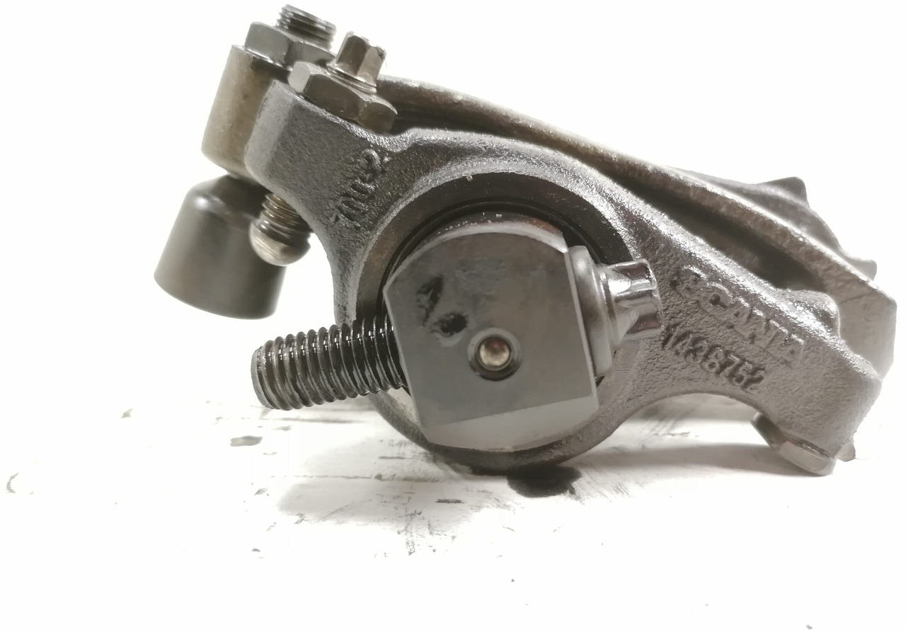 Scania Set of rockers with shaft 1520439 - חלק אוניברסלי עבור משאית: תמונה 5 Scania Set of rockers with shaft 1520439 - חלק אוניברסלי עבור משאית: תמונה 5