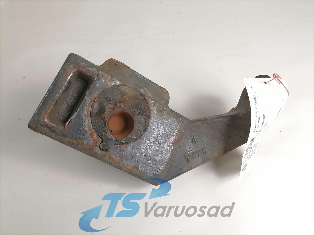 Scania Shock absorber mounting 1354062 - מתלה עבור משאית: תמונה 3 Scania Shock absorber mounting 1354062 - מתלה עבור משאית: תמונה 3