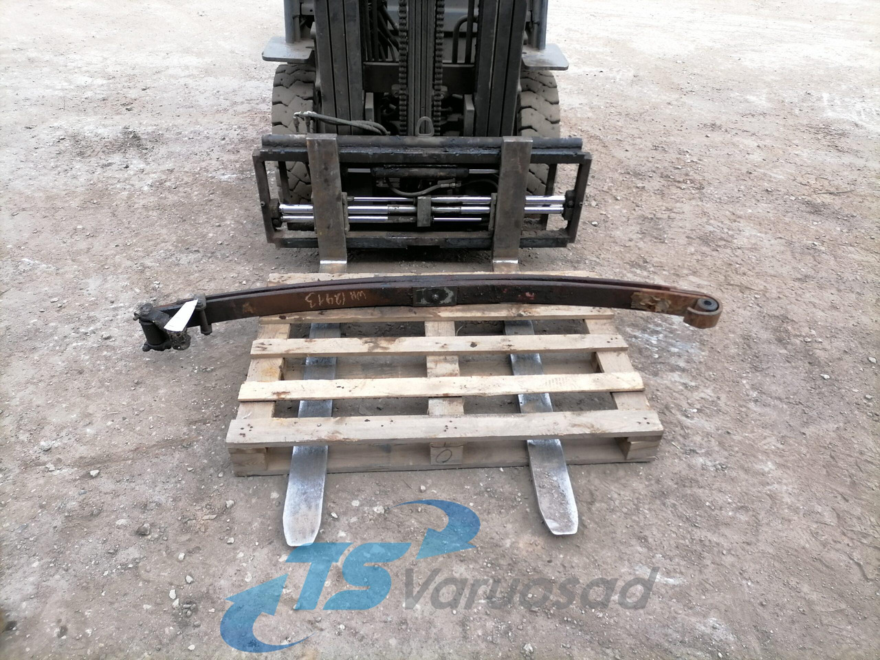 Scania Spring 1528206 - מתלה פלדה עבור משאית: תמונה 1 Scania Spring 1528206 - מתלה פלדה עבור משאית: תמונה 1