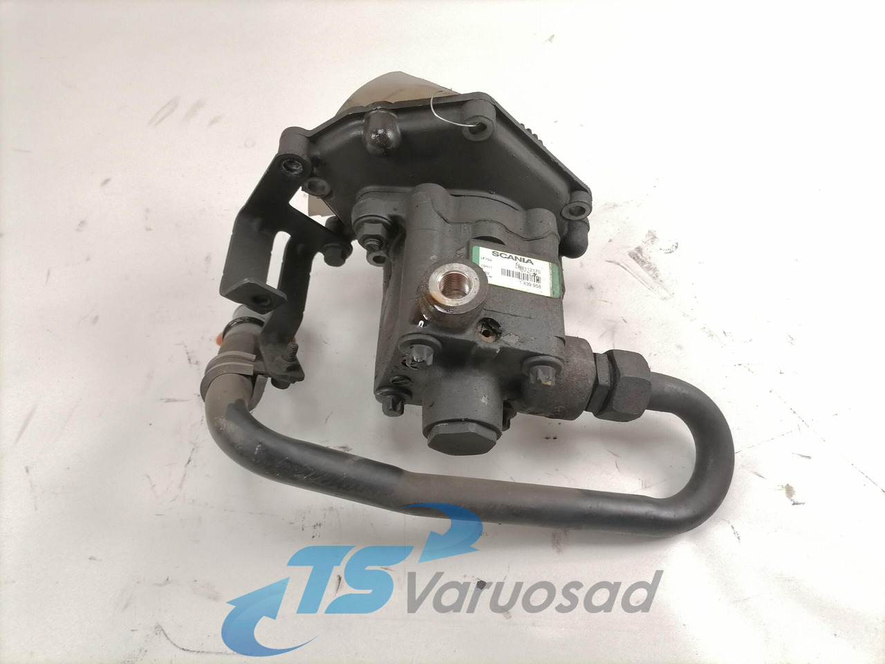 Scania Steering hydraulic pump 1439958 - משאבת היגוי עבור משאית: תמונה 4 Scania Steering hydraulic pump 1439958 - משאבת היגוי עבור משאית: תמונה 4