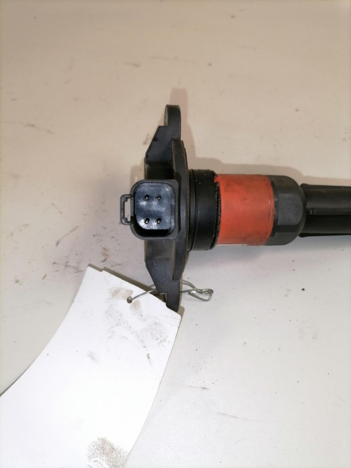 Scania Süütepool 2619347 - משאבת דלק עבור משאית: תמונה 5 Scania Süütepool 2619347 - משאבת דלק עבור משאית: תמונה 5