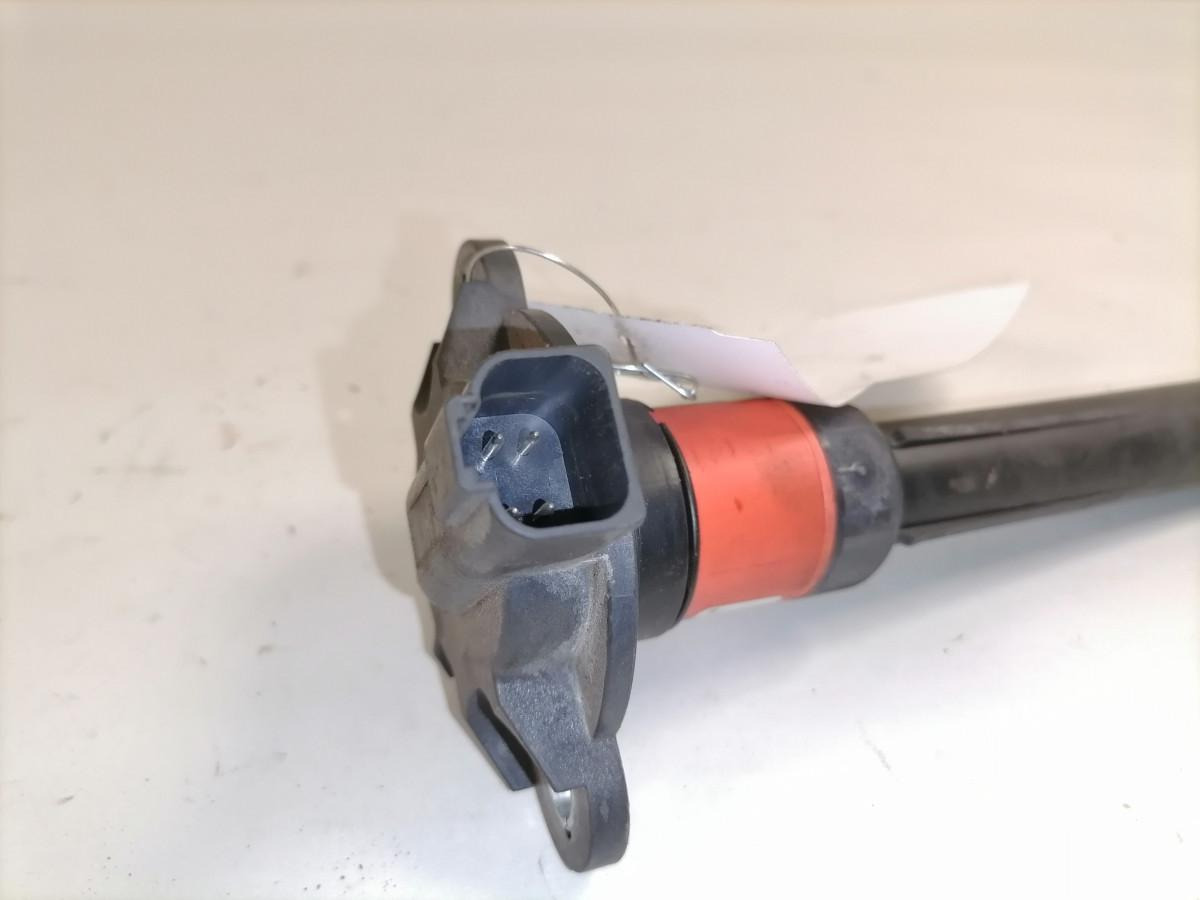 Scania Süütepool 2992037 - משאבת דלק עבור משאית: תמונה 2 Scania Süütepool 2992037 - משאבת דלק עבור משאית: תמונה 2