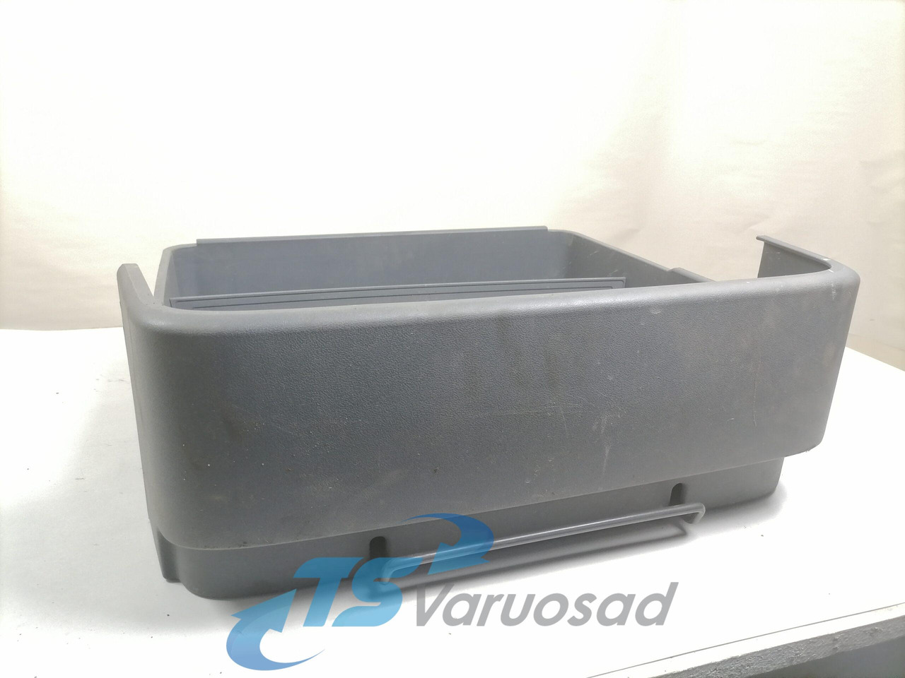 Scania Tool box 2145565 - חלק אוניברסלי עבור משאית: תמונה 3 Scania Tool box 2145565 - חלק אוניברסלי עבור משאית: תמונה 3
