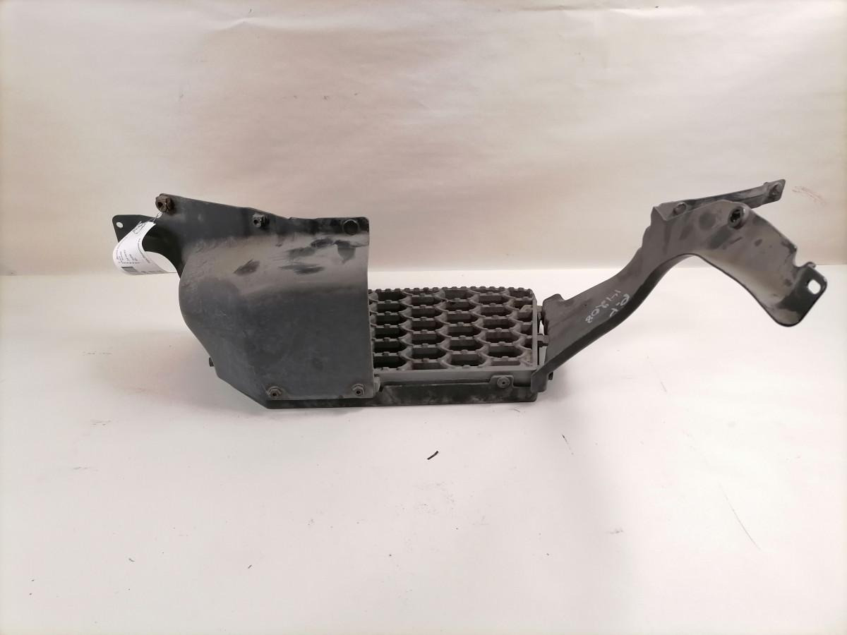 Scania Ülemine astmelaud, parem 2418455 - צעד עבור משאית: תמונה 2 Scania Ülemine astmelaud, parem 2418455 - צעד עבור משאית: תמונה 2