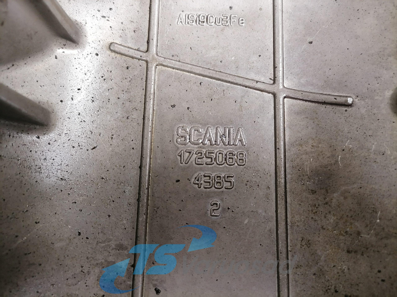 Scania Valve cover 1725068 - ראש צילינדר עבור משאית: תמונה 4 Scania Valve cover 1725068 - ראש צילינדר עבור משאית: תמונה 4