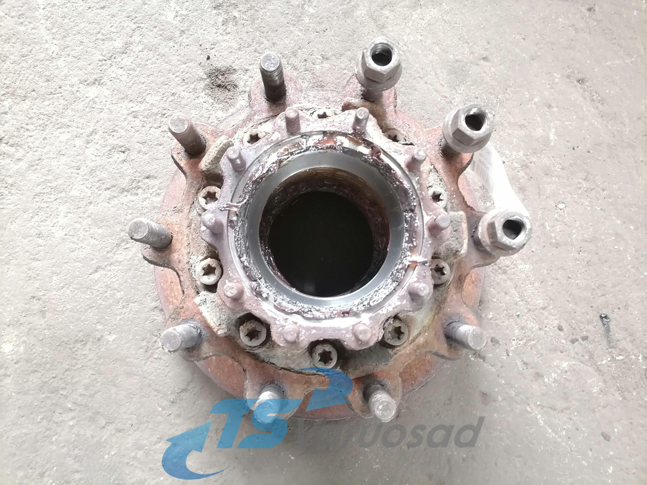 Scania Wheel hub 2290542 - רכזת גלגלים עבור משאית: תמונה 2 Scania Wheel hub 2290542 - רכזת גלגלים עבור משאית: תמונה 2