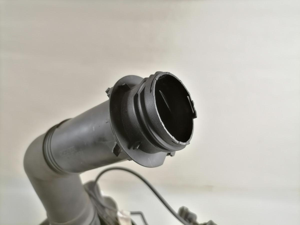 Scania Windscreen washer fluid tank 2707037 - מגב עבור משאית: תמונה 3 Scania Windscreen washer fluid tank 2707037 - מגב עבור משאית: תמונה 3