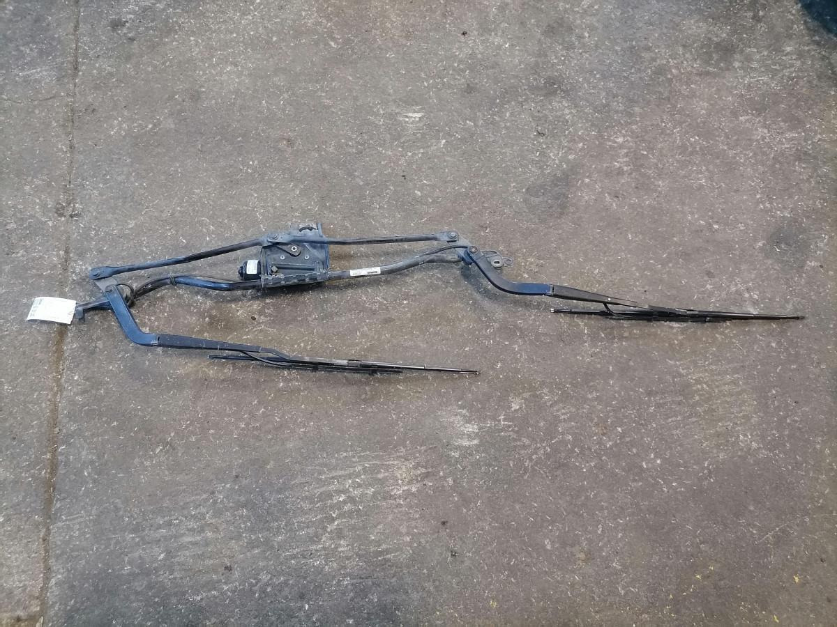 Scania Wiper frame 2372063 - מגב עבור משאית: תמונה 4 Scania Wiper frame 2372063 - מגב עבור משאית: תמונה 4