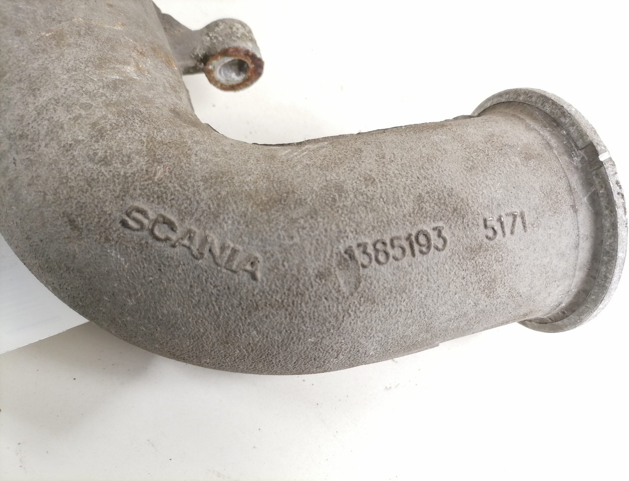 Scania intercooler pipe 1385193 - מקרר פנימי עבור משאית: תמונה 4 Scania intercooler pipe 1385193 - מקרר פנימי עבור משאית: תמונה 4