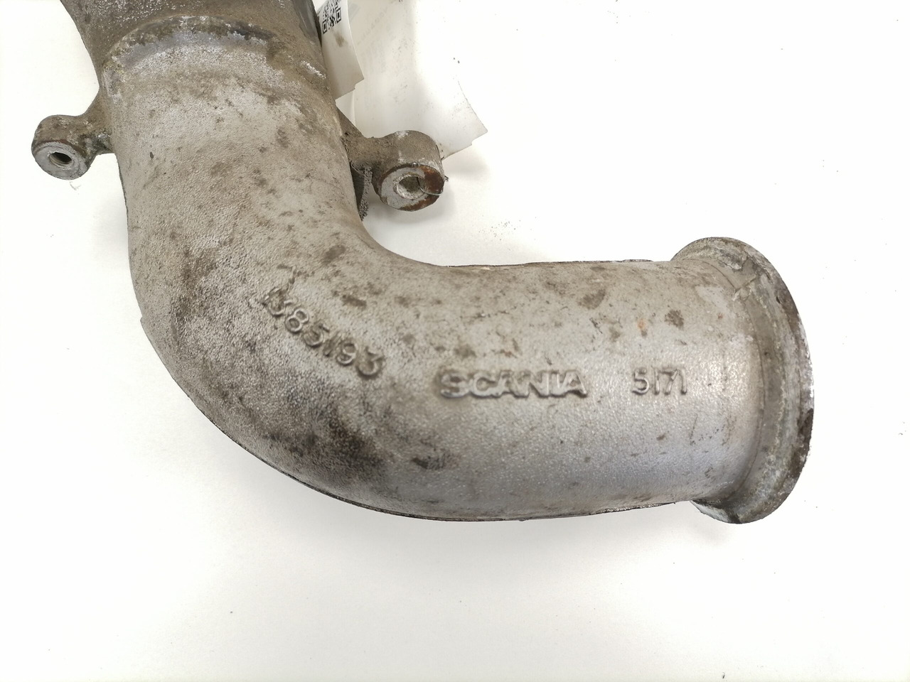 Scania intercooler pipe 1385193 - מקרר פנימי עבור משאית: תמונה 3 Scania intercooler pipe 1385193 - מקרר פנימי עבור משאית: תמונה 3