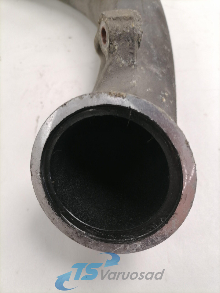 Scania intercooler pipe 1813102 - מקרר פנימי עבור משאית: תמונה 2 Scania intercooler pipe 1813102 - מקרר פנימי עבור משאית: תמונה 2
