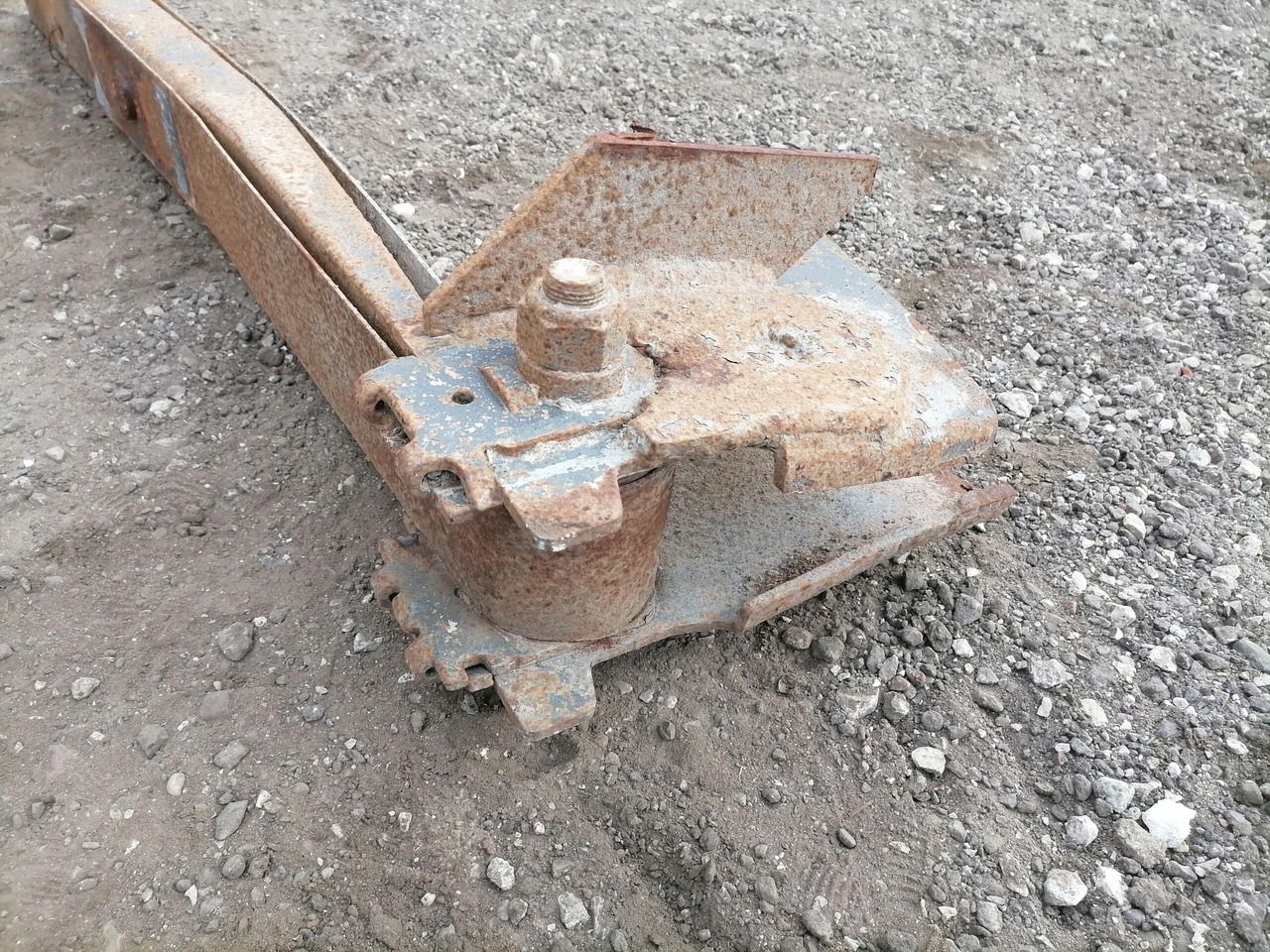 Schmitz SAF spring FAG041-0072 - סרן וחלקים עבור משאית: תמונה 4 Schmitz SAF spring FAG041-0072 - סרן וחלקים עבור משאית: תמונה 4