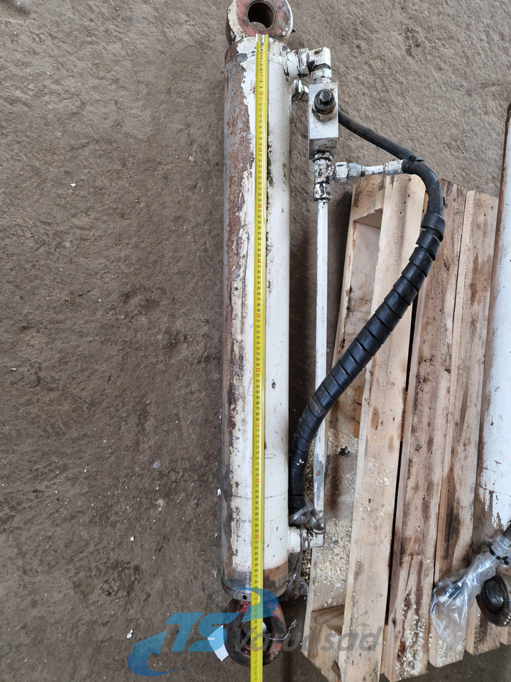 Universaalne Hüdrosilinder 36008000MA12/08 - חלקי הידרוליקה עבור משאית: תמונה 3 Universaalne Hüdrosilinder 36008000MA12/08 - חלקי הידרוליקה עבור משאית: תמונה 3