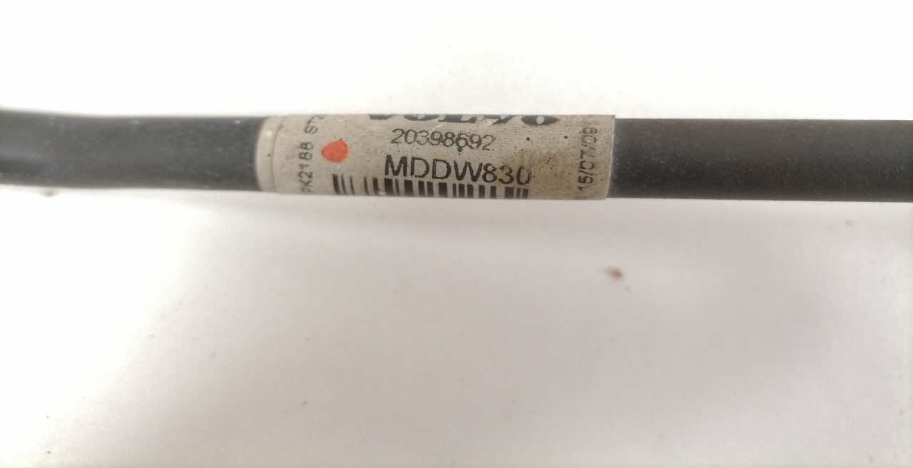 Volvo A/C pipe 20398692 - חימום/ אוורור עבור משאית: תמונה 4 Volvo A/C pipe 20398692 - חימום/ אוורור עבור משאית: תמונה 4